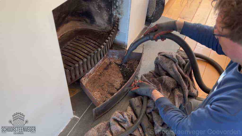 Prijs schoorsteenvegen Coevorden schouw reinigen Prijs schoorsteenvegen Coevorden schouw reinigen